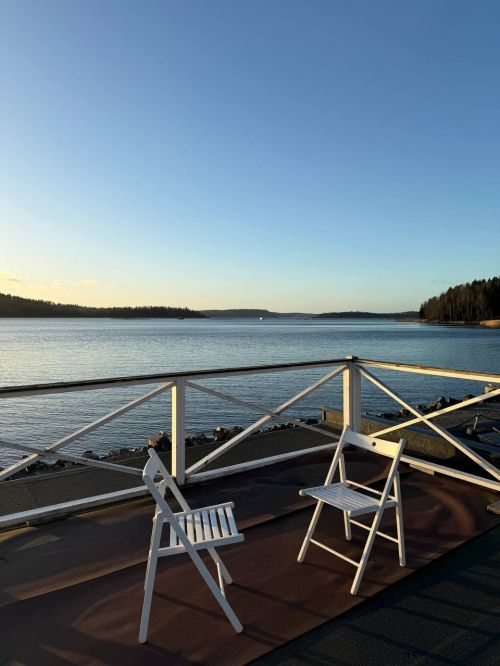 Houseboat 2