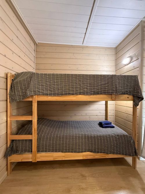 Houseboat 2