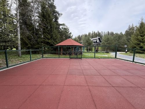 Детская площадка